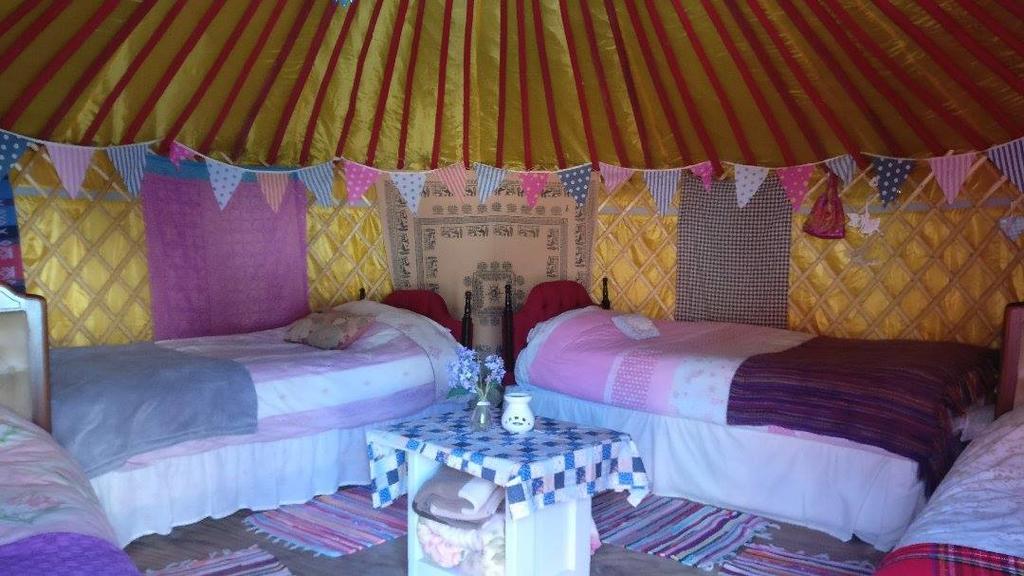 Galway Glamping Hotel Tuam Exterior photo