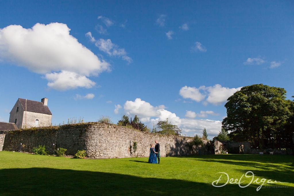 Galway Glamping Hotel Tuam Exterior photo