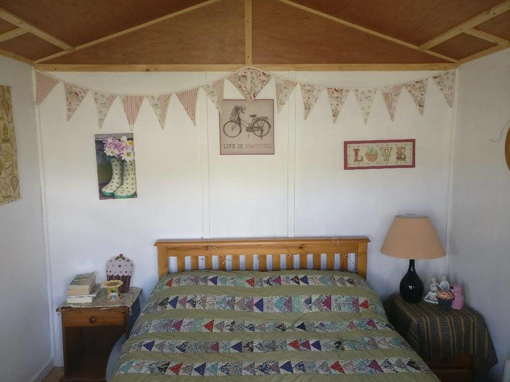 Galway Glamping Hotel Tuam Exterior photo